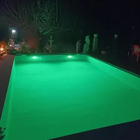 El Rio *